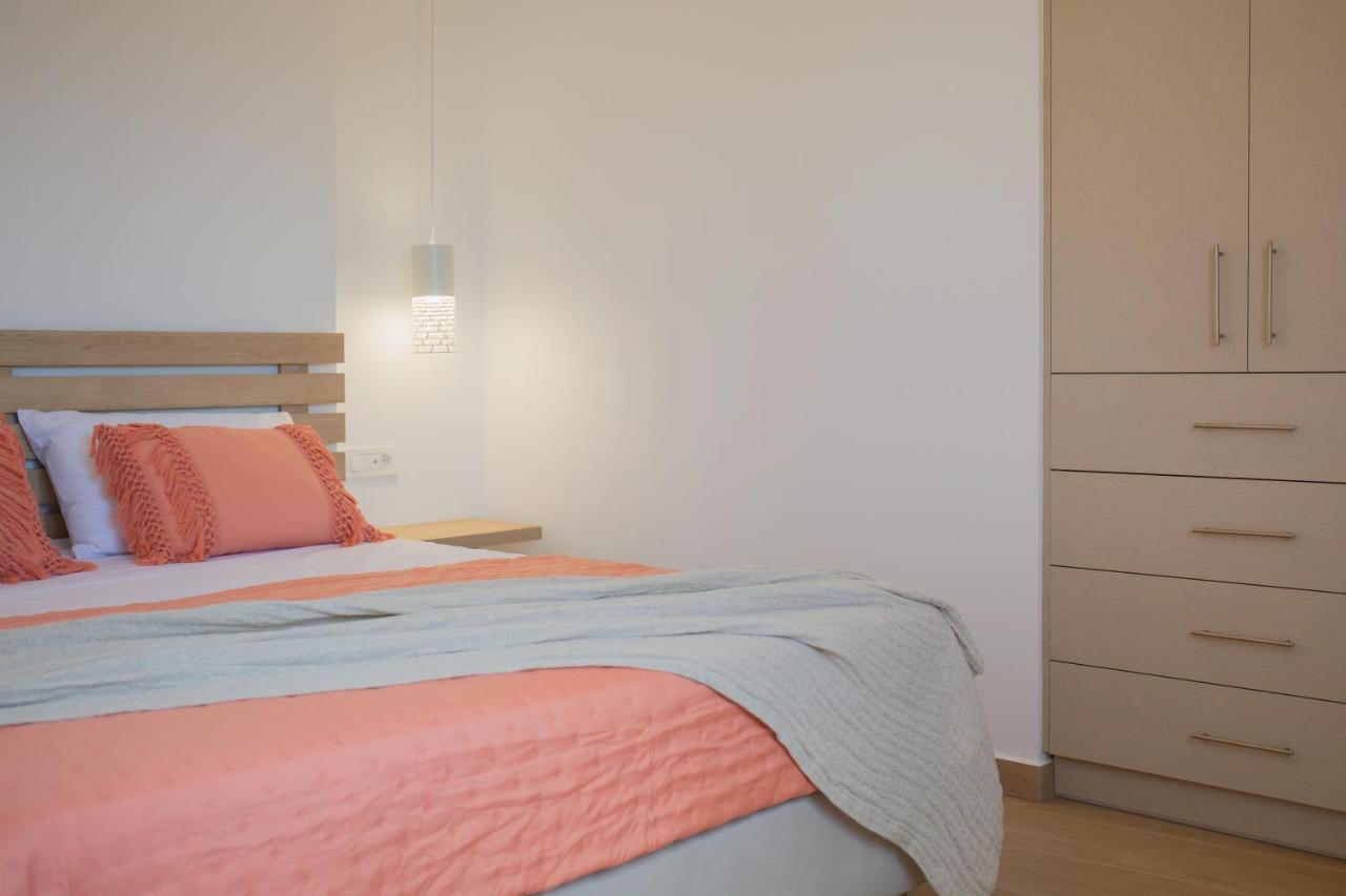 Peratzada Apartment Tsilivi  Bagian luar foto